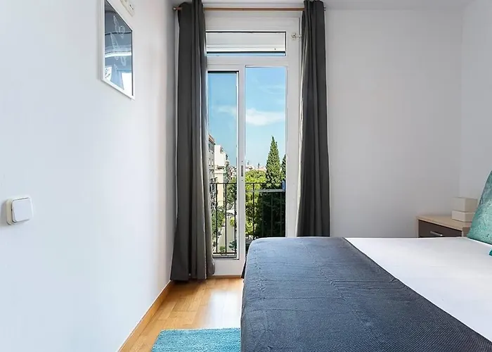 Διαμέρισμα Relax In A Chic In Sants Βαρκελώνη